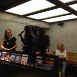 Ivana Lalovic, Marcy Goldberg und Lea Bloch beim Talk an der Premiere